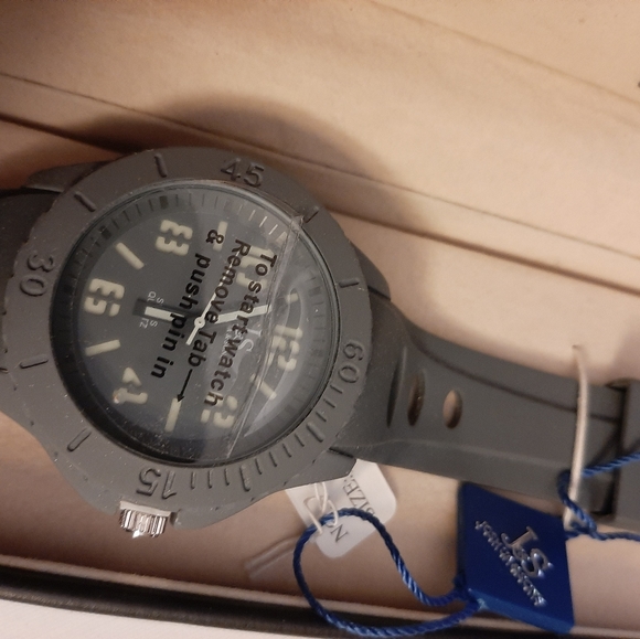 Mens accessories - Picture 5 of 8